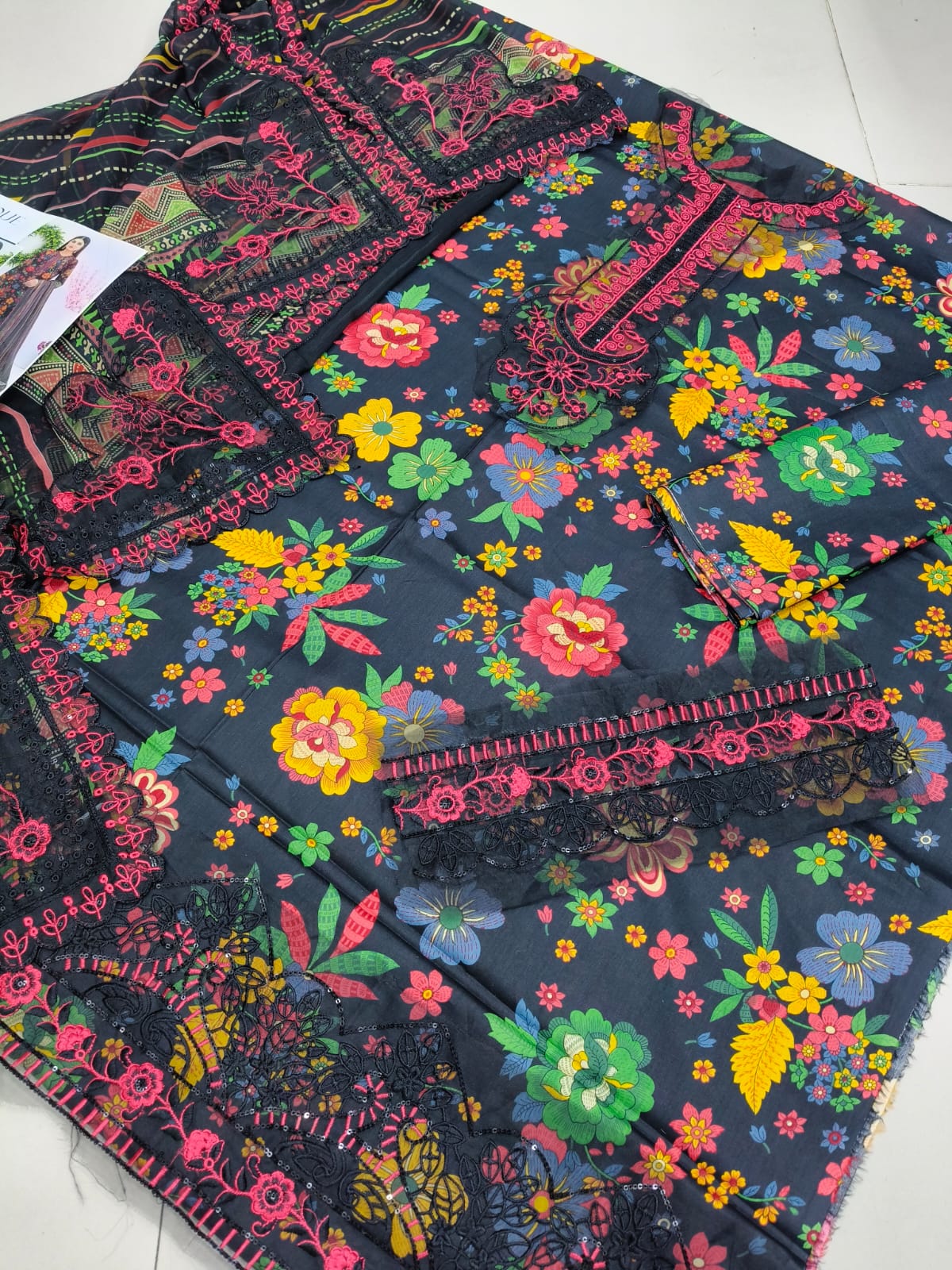 3 PIECE- LUXURY LAWN EMBROIDERY PATCHES ON ORGANZA & READY TO WEAR DUPPATTA UNSTITCHED SUMMER 26-NEW ARRIVALS