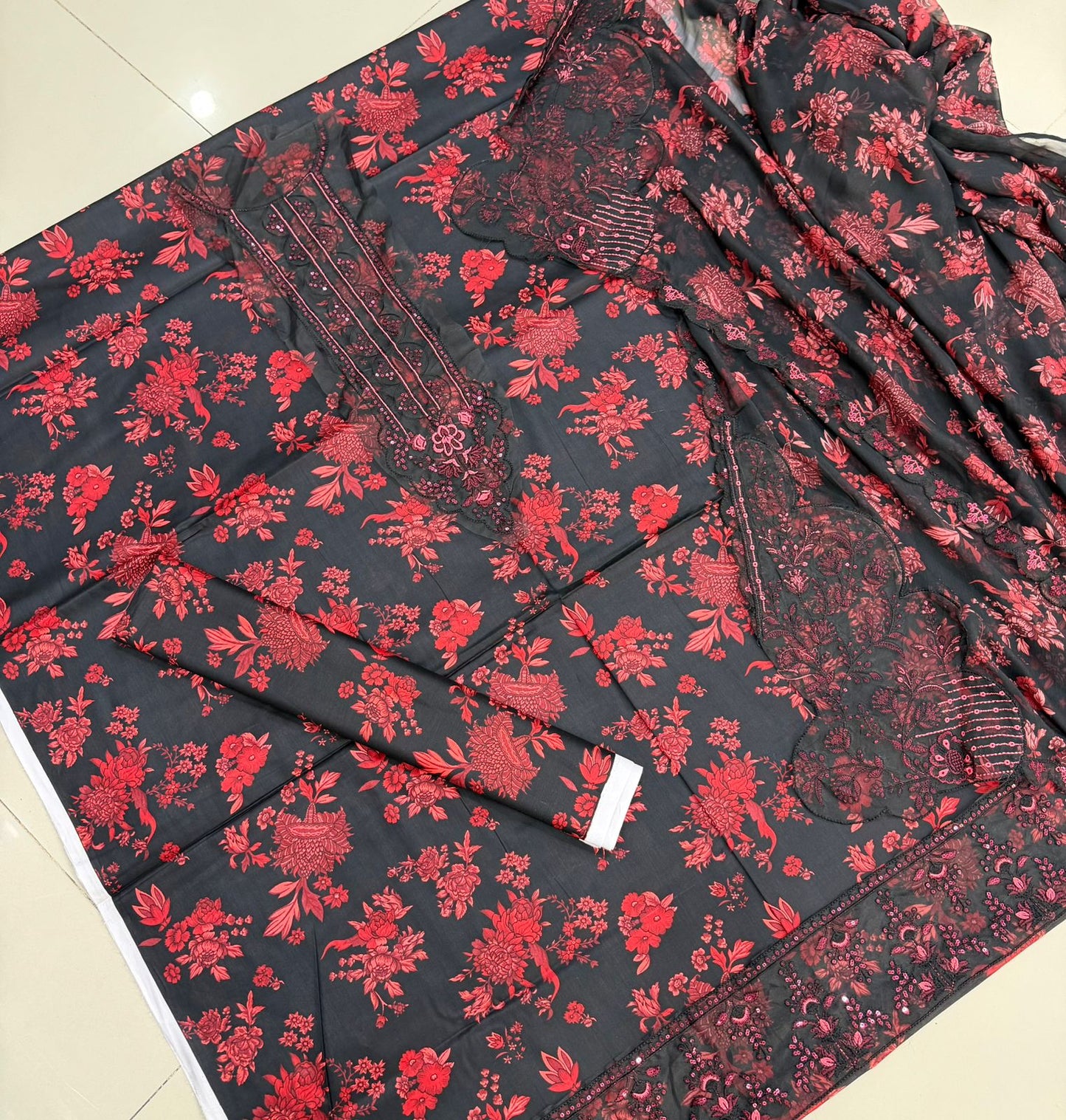 3 PIECE- LUXURY LAWN EMBROIDERY PATCHES ON ORGANZA & READY TO WEAR DUPPATTA UNSTITCHED SUMMER 26-NEW ARRIVALS