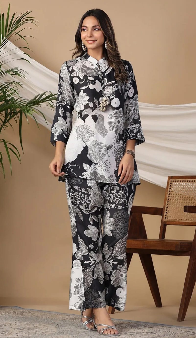 2 PIECE- LUXURY LAWN DIGITEL PRIENT  UNSTITCHED SUMMER 26-NEW ARRIVALS