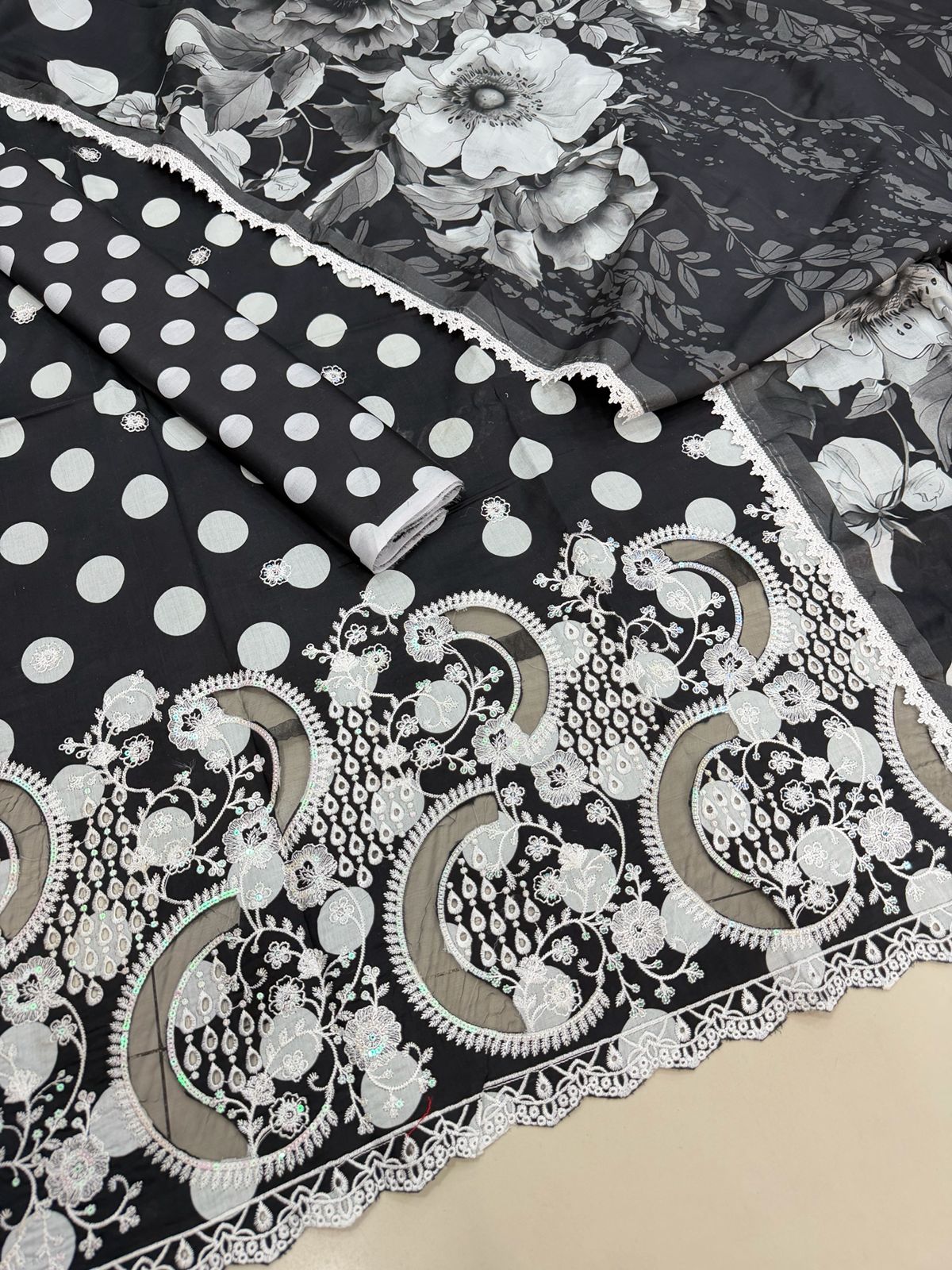 3 PIECE- POLKA DOT DIGITEL PRINTED LAWN EMBROIDERY & READY TO WEAR DUPPATTA UNSTITCHED SUMMER 26-NEW ARRIVALS